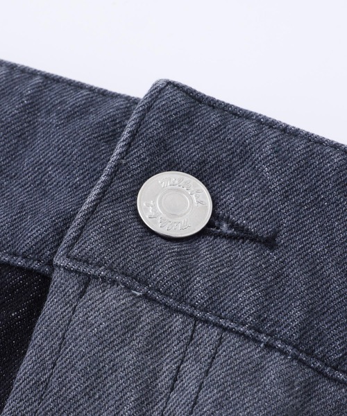 MILKFED.(ミルクフェド)の「PATCHWORK DENIM MINI SKIRT(デニムスカート・レディース・ブラック/ライトインディゴブルー・ONE SIZE)」の6枚目の写真