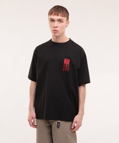 MANASTASH（マナスタッシュ）の「MANASTASH/マナスタッシュ/CiTee X（Tシャツ/カットソー・メンズ・パープル/ホワイト/ブラック・MEDIUM/LARGE/X-LARGE/XX-LARGE）」の10枚目の写真