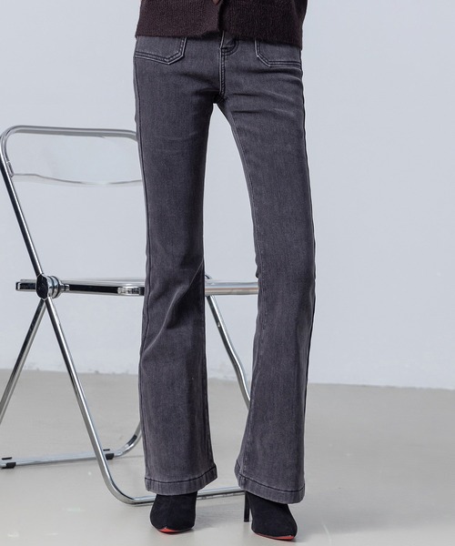 DAY CLOSET（デイ クローゼット）の「【吸湿発熱/裏起毛/大きいサイズ有】冬もぽかぽか ブーツカット風きれいめフレアデニムパンツ ストレッチ 暖かい レディース（デニムパンツ・レディース・ブラック/ブルー/ライトブルー/ダークグレー/ブルー系その他/インディゴブルー・2XL/M/XS/L/S/XL）」の19枚目の写真