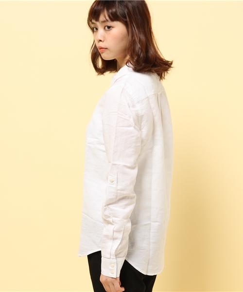 GIORDANO（ジョルダーノ）の「[GIORDANO]ロールアップリネン長袖シャツ（シャツ/ブラウス・レディース・ホワイト/ホワイト×ネイビー/ブルー/インディゴブルー・MEDIUM/LARGE）」の12枚目の写真