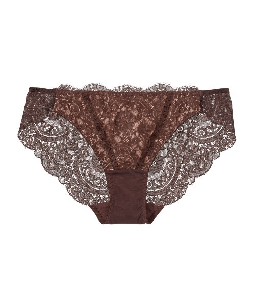 PEACH JOHN（ピーチジョン）の「【総レースで洋服にラインが響きにくい】ま～るく盛れる着やせショーツ（ショーツ・レディース・ホワイト/ブラック/ピンク/ラベンダー/ボルドー/コーラル/グリーン/ベージュ/ネイビー/レッド/ブラウン/ライラック/ブルー・MEDIUM/SMALL/LARGE）」の3枚目の写真