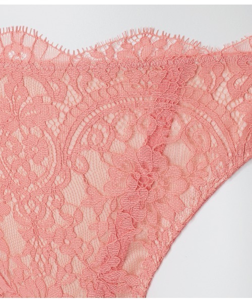 PEACH JOHN（ピーチジョン）の「【総レースで洋服にラインが響きにくい】ま～るく盛れる着やせショーツ（ショーツ・レディース・ホワイト/ブラック/ピンク/ラベンダー/ボルドー/コーラル/グリーン/ベージュ/ネイビー/レッド/ブラウン/ライラック/ブルー・MEDIUM/SMALL/LARGE）」の17枚目の写真