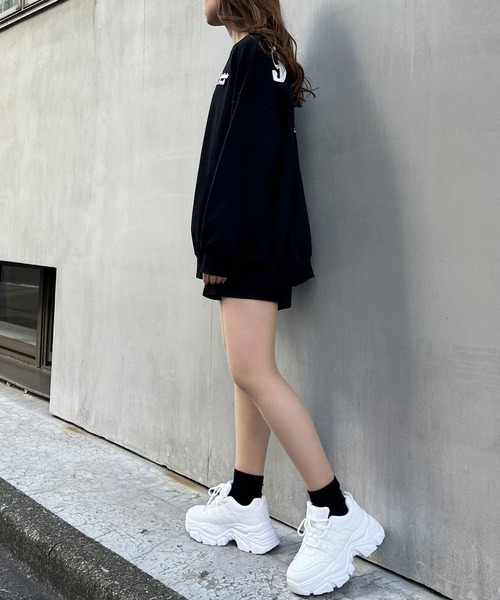 INGNI（イング）の「BACKロゴスウェットチュニック（スウェット・レディース・ブラック/オフホワイト/ベージュ・M）」の8枚目の写真