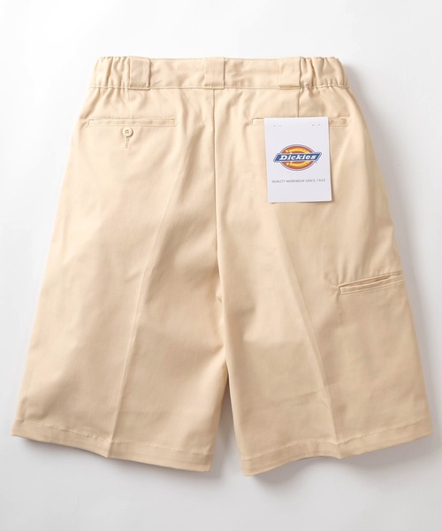 Dickies(ディッキーズ)の「【Dickies/ディッキーズ】 ワイドルーズ ツイルイージーショーツ/ショートパンツ/ヘビーオンス(チノパンツ・メンズ・ベージュ/インディゴブルー/ブラック/ストライプ/アイボリー・M/L/XL)」の2枚目の写真