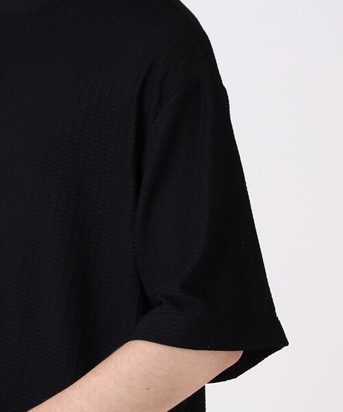 tk.TAKEO KIKUCHI（ティーケータケオキクチ）の「◆エステルヘンケイワッフルカットソー（Tシャツ/カットソー・メンズ・ブラック/ホワイト/ブラウン系・02/03）」の9枚目の写真