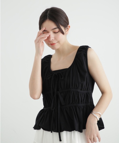 JILL STUART(ジルスチュアート)の「◆ラスティックテンジクギャザートップス(Tシャツ/カットソー・レディース・レッド/ブラック/ホワイト・FREE)」の2枚目の写真