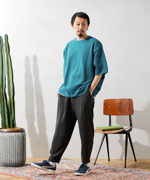 JOURNAL STANDARD relume（ジャーナルスタンダード　レリューム）の「【半袖ニット+カットソーの2点SET】リサイクルポリエステル サマーニット ”BIAS”（Tシャツ/カットソー・メンズ・ブラック/グレー/ストーン/ベージュ系その他/ブルー系その他/イエロー・MEDIUM/LARGE）」の11枚目の写真