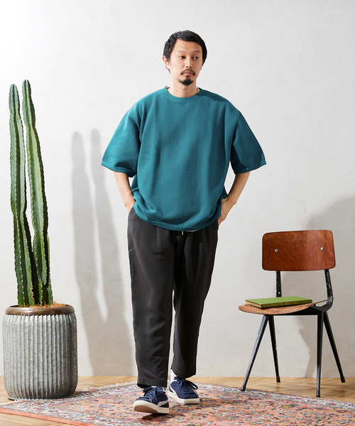 JOURNAL STANDARD relume（ジャーナルスタンダード　レリューム）の「【半袖ニット+カットソーの2点SET】リサイクルポリエステル サマーニット ”BIAS”（Tシャツ/カットソー・メンズ・ブラック/グレー/ストーン/ベージュ系その他/ブルー系その他/イエロー・MEDIUM/LARGE）」の12枚目の写真