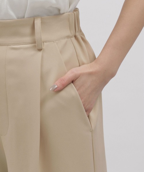 LAKOLE(ラコレ)の「タックストレートパンツ / 704917(その他パンツ・レディース・ブラック/ベージュ/ブルー・SMALL/MEDIUM)」の15枚目の写真