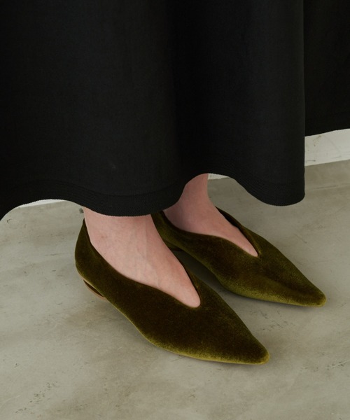 Aunt Marie's（アントマリーズ）の「ベロアポインテッドパンプス（パンプス・レディース・ボルドー/ブラック/グリーン・S/L/M）」の15枚目の写真