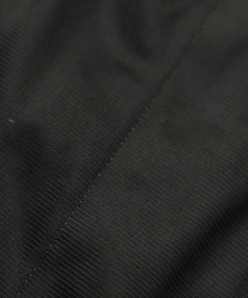 NYLAUS(ナイラス)の「レギュラーフィット デュスポ 型押し パデットブルゾン(ダウンジャケット/コート・メンズ・ブラック/レッド/ブルー/グレイッシュベージュ・M/L/LL)」の10枚目の写真