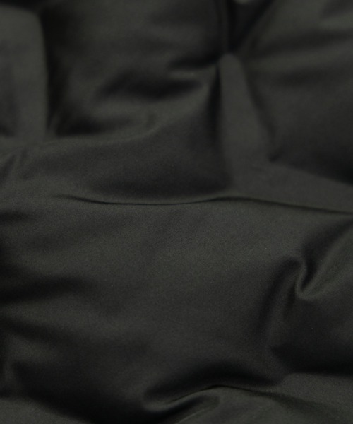 NYLAUS(ナイラス)の「レギュラーフィット デュスポ 型押し パデットブルゾン(ダウンジャケット/コート・メンズ・ブラック/レッド/ブルー/グレイッシュベージュ・M/L/LL)」の15枚目の写真