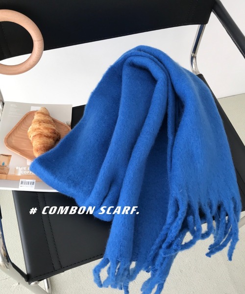 Mayree（メイリー）の「レディース フリンジボリュームマフラー(BEY)（マフラー・レディース・ブルー/サックスブルー/アイボリー/オレンジ/グリーン/ホワイト/ピンク・FREE）」の9枚目の写真