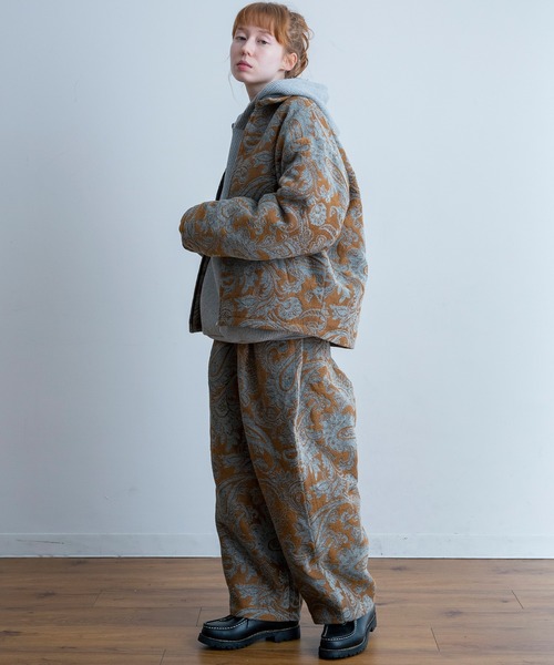 Universal Style Wear（ユニバーサルスタイルウェア）の「Universal Style Wear タペストリー ジャケット（ブルゾン・メンズ・オフホワイト/ストーン/ブラック/ブラウン・MEDIUM/X-LARGE/LARGE）」の14枚目の写真