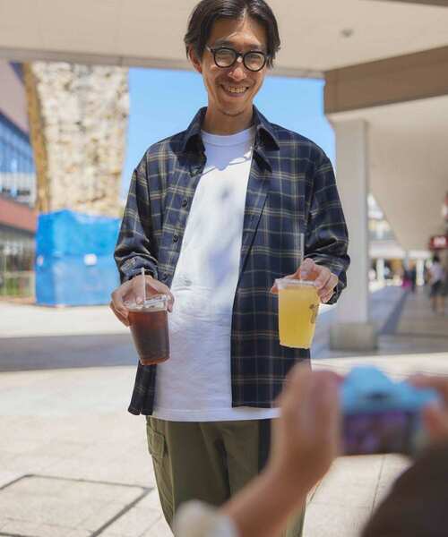 ITEMS URBANRESEARCH（アイテムズ アーバンリサーチ）の「TRストレッチ チェック レギュラーカラーシャツ（シャツ/ブラウス・メンズ・ブルー系その他/ブラック系その他/ブラウン系その他・MEDIUM/LARGE）」の3枚目の写真