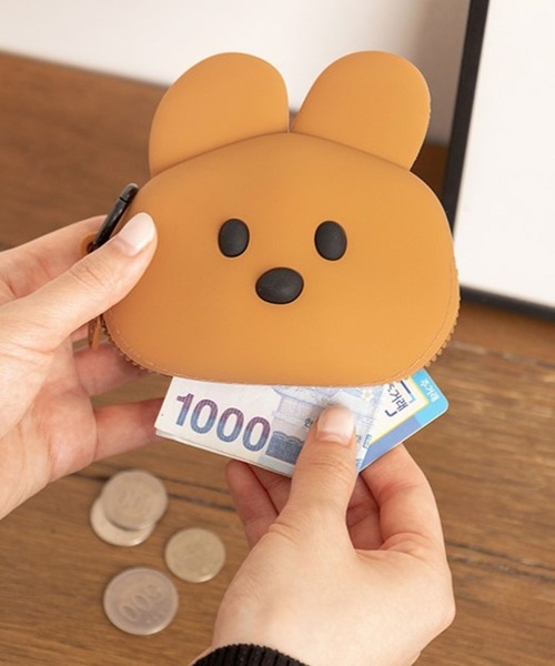 Brunch Brother（ブランチブラザー）の「Romane corp.／Siliconeポーチ/ロマネ/シリコン/韓国雑貨/2991344（その他雑貨・レディース・ベージュ/ブラウン・0）」の5枚目の写真