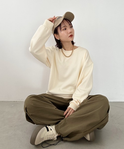 CLEA（クレア）の「ロゴハートバックプリントスウェットプルオーバー（スウェット・レディース・グレー/アイボリー・FREE）」の14枚目の写真