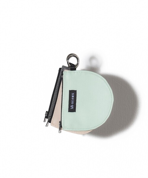 bpr BEAMS（ビーピーアール ビームス ）の「フェイクレザー ポーチ S（ポーチ・メンズ・ピンク/ブラック/ブラウン系その他4/サックスブルー/ミント/グレー/オフホワイト/カーキ・ONE SIZE）」の6枚目の写真