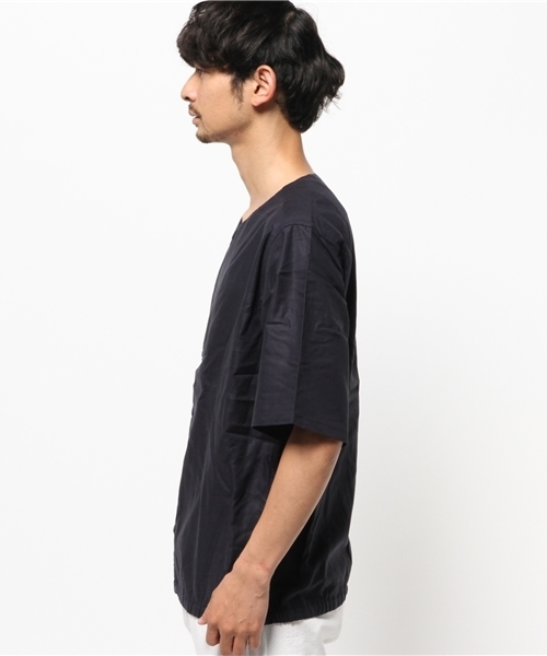 Lui's（ルイス）の「Lui's(ルイス) BIGスナップシャツ（シャツ/ブラウス・メンズ・ベージュ/ネイビー・SMALL/MEDIUM）」の4枚目の写真