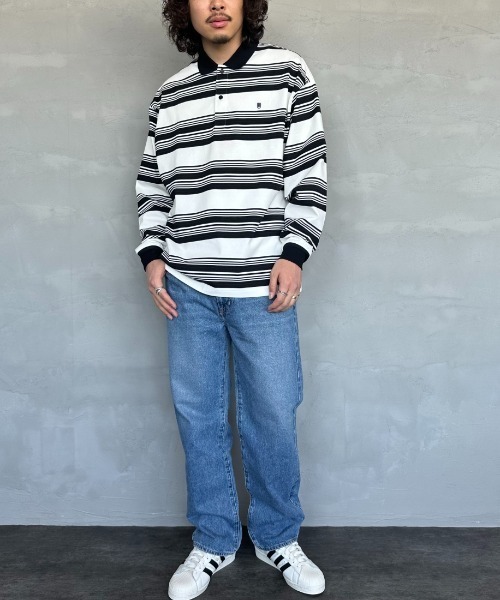 UNIVERSAL OVERALL（ユニバーサルオーバーオール）の「【men's FUDGE7月号掲載】[UNIVERSAL OVERALL/ユニバーサルオーバーオール] 別注 ボーダー柄 ロングスリーブポロシャツ（ポロシャツ・レディース・ブラウン/グリーン/ホワイト・M/L/S）」の4枚目の写真