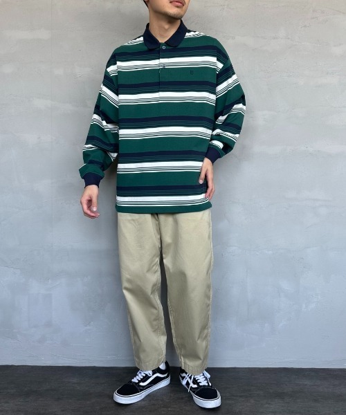 UNIVERSAL OVERALL（ユニバーサルオーバーオール）の「【men's FUDGE7月号掲載】[UNIVERSAL OVERALL/ユニバーサルオーバーオール] 別注 ボーダー柄 ロングスリーブポロシャツ（ポロシャツ・レディース・ブラウン/グリーン/ホワイト・M/L/S）」の8枚目の写真