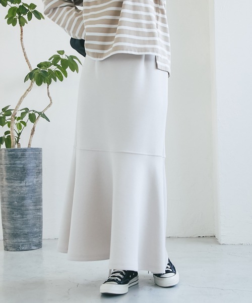 un dix cors（アンディコール）の「《3サイズ展開》ダンボールマーメイドスカート（スカート・レディース・ブラック/オフホワイト/オレンジ・S/L/M）」の17枚目の写真