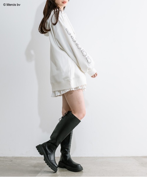 Miffy( ミッフィー)の「miffyスウェットパーカー 1041180070(パーカー・レディース・オフホワイト/ブラック・FREE)」の4枚目の写真