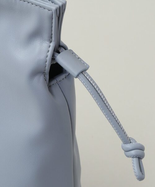 CONVERSE TOKYO（コンバーストウキョウ）の「ECO-LEATHER DRAWSTRING TOTE BAG（トートバッグ・レディース・ブラック/サックスブルー/ライトグレー・FREE）」の9枚目の写真