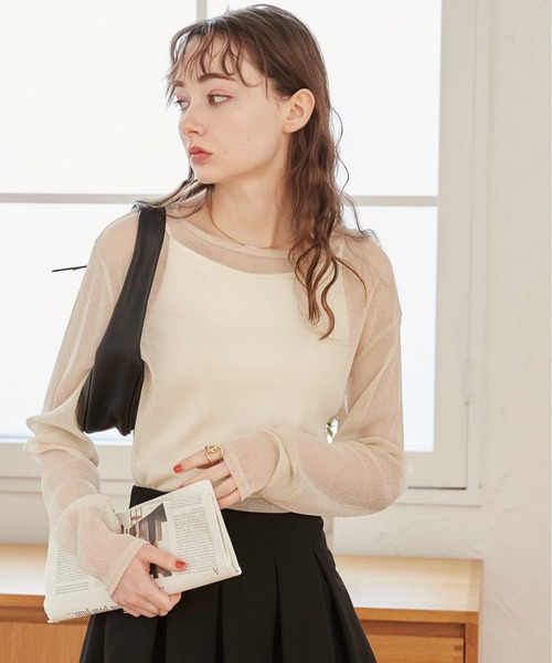 ANGIE（アンジー）の「ラメシアートップス（Tシャツ/カットソー・レディース・ブラック/グレー/オフホワイト/ベージュ・FREE）」の10枚目の写真