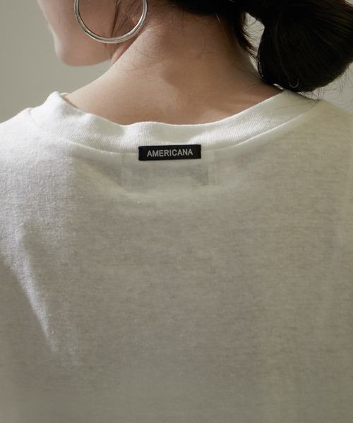 AMERICANA（アメリカーナ）の「【Americana（アメリカーナ）】ロゴプリントロールアップT1（Tシャツ/カットソー・レディース・オフホワイト/ブラック系その他・FREE）」の18枚目の写真