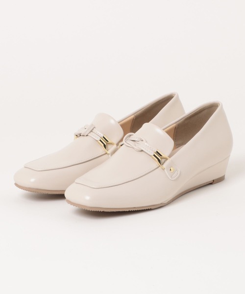 Sugar Sugar(シュガーシュガー)の「【SUGAR SUGAR】ローファー ウエッジ パンプス(5860)ビット付き デザイン 3cm(ローファー・レディース・アイボリー/ブラック・LL/S/M/L)」の13枚目の写真