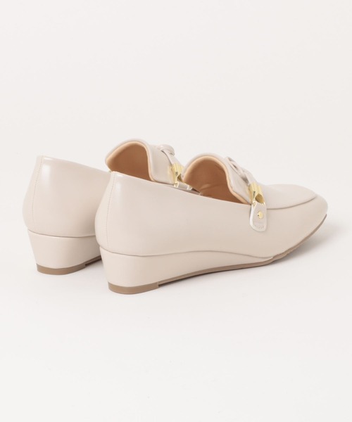 Sugar Sugar(シュガーシュガー)の「【SUGAR SUGAR】ローファー ウエッジ パンプス(5860)ビット付き デザイン 3cm(ローファー・レディース・アイボリー/ブラック・LL/S/M/L)」の14枚目の写真