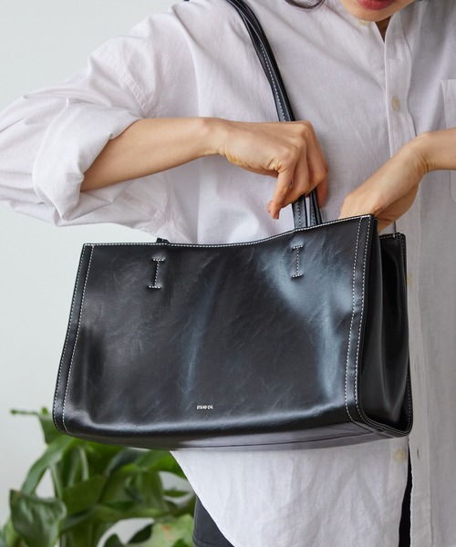 STANDOIL(スタンドオイル)の「STAND OIL/スタンドオイル OBLONG BAG ショルダーバッグ(ショルダーバッグ・レディース・クリーム/ブラック/カーキ/ブルー系・ONE SIZE)」の20枚目の写真