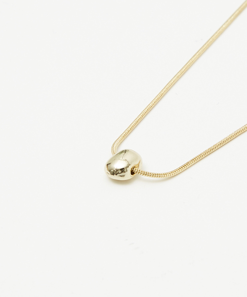 abahouse mavie（アバハウスマヴィ）の「ドロップチェーンネックレス（ネックレス・レディース・ゴールド/シルバー・フリー）」の7枚目の写真