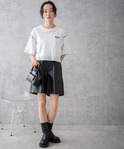 WEGO(ウィゴー)の「WEGO/アウトステッチグラフィックショートT(Tシャツ/カットソー・レディース・ホワイト/ブラック・SMALL/MEDIUM)」の12枚目の写真