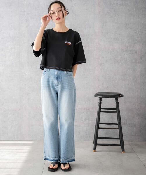WEGO(ウィゴー)の「WEGO/アウトステッチグラフィックショートT(Tシャツ/カットソー・レディース・ホワイト/ブラック・SMALL/MEDIUM)」の17枚目の写真
