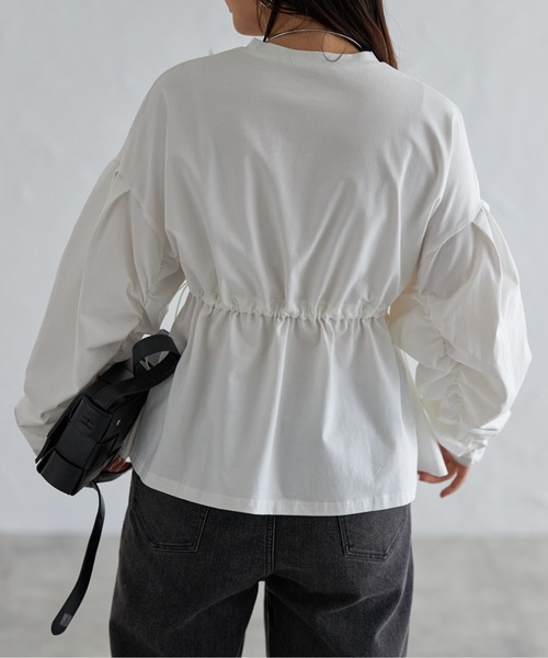 each（イーチ）の「【2WAY着用可能】ドロストぺプラムギャザースリーブTシャツ（Tシャツ/カットソー・レディース・ホワイト/ブラック・FREE）」の5枚目の写真