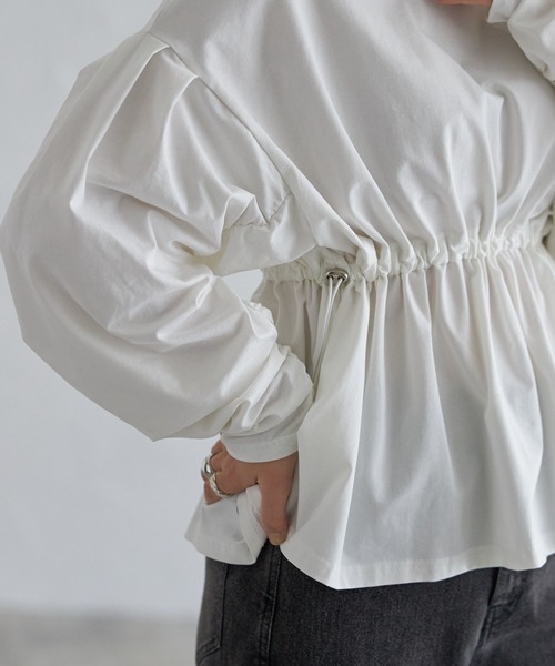 each（イーチ）の「【2WAY着用可能】ドロストぺプラムギャザースリーブTシャツ（Tシャツ/カットソー・レディース・ホワイト/ブラック・FREE）」の7枚目の写真