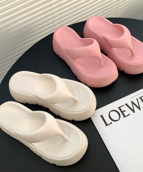 LAC-VERT(ラック・ヴェール)の「【軽量】厚底ラバービーチサンダル(サンダル・レディース・ホワイト/ライトグリーン/ブラック/ピンク・L/M)」の16枚目の写真