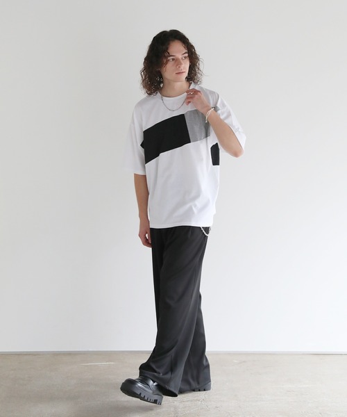 ASTRONOMY(アストロノミー)の「Buyer's Select/切替5分袖ビッグシルエットTシャツ(Tシャツ/カットソー・メンズ・ブラック/ホワイト・M/L)」の7枚目の写真