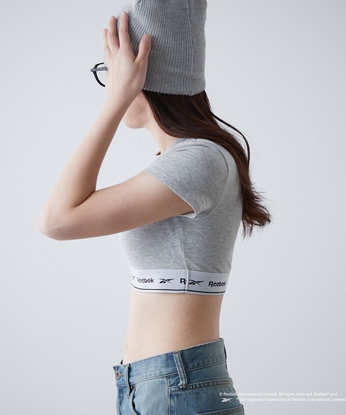 Reebok（リーボック）の「【WEB限定】【Reebok/リーボック】別注カップ付Tシャツ（Tシャツ/カットソー・レディース・ブラック/グレー・MEDIUM）」の21枚目の写真
