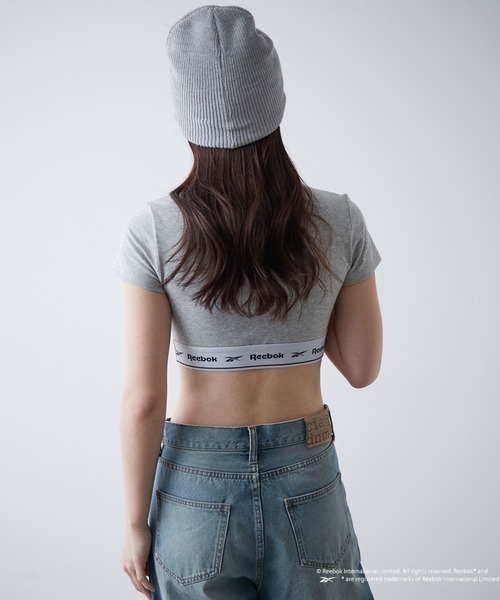Reebok（リーボック）の「【WEB限定】【Reebok/リーボック】別注カップ付Tシャツ（Tシャツ/カットソー・レディース・ブラック/グレー・MEDIUM）」の22枚目の写真