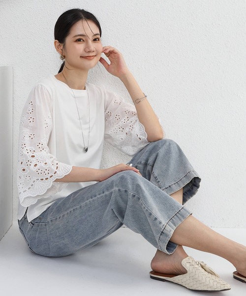 Cinderella（シンデレラ）の「カットソー シャツ トップス 半袖 レディース 春 夏 秋 Tシャツ レース 女性 カジュアル 異素材 大人かわいい 上品 シンプル（Tシャツ/カットソー・レディース・ホワイト/ブラック・FREE）」の5枚目の写真