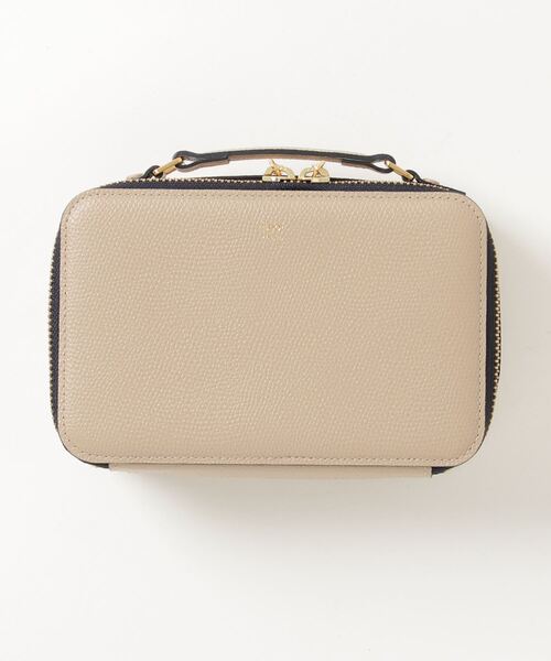 Epoi(エポイ)の「ザッカ スクエアポーチM(ポーチ・レディース・ベージュ/オレンジ/ピンク系その他/ブルー/ネイビー・FREE)」の2枚目の写真