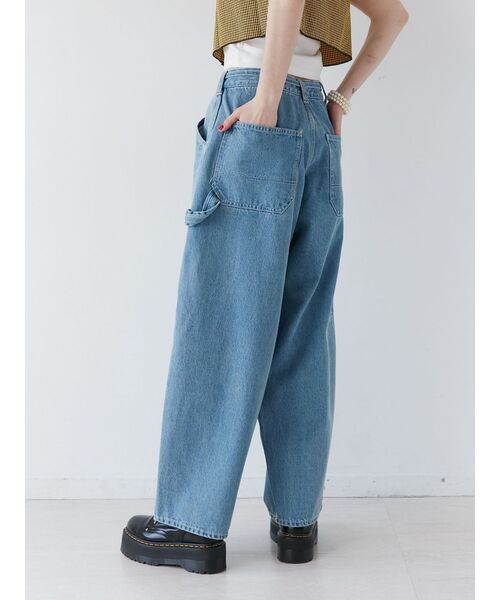 jouetie(ジュエティ)の「ワイドペインターデニムパンツ(デニムパンツ・レディース・ブラック/ライトブルー・SMALL/MEDIUM)」の5枚目の写真