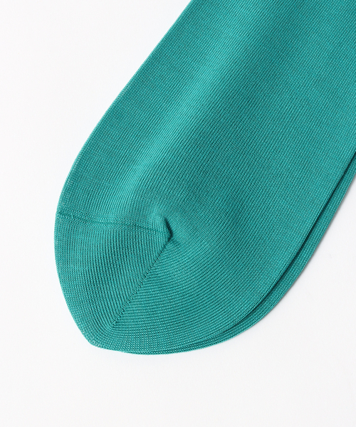 EDIFICE（エディフィス）の「ハイゲージスムース ソックス（ソックス/靴下・メンズ・ブラック/ホワイト/オレンジ系その他/ブルー・FREE）」の6枚目の写真