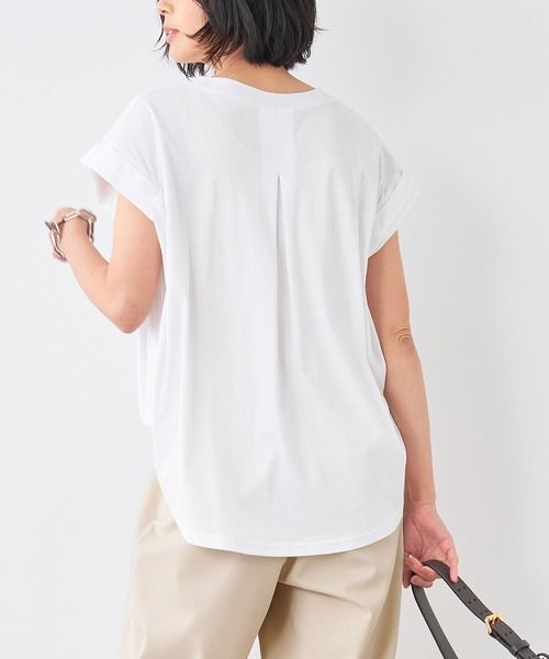 MICA&DEAL（マイカ＆ディール）の「ランダムタックショルダープルオーバー（Tシャツ/カットソー・レディース・ベージュ/ホワイト/ブラック・FREE）」の7枚目の写真