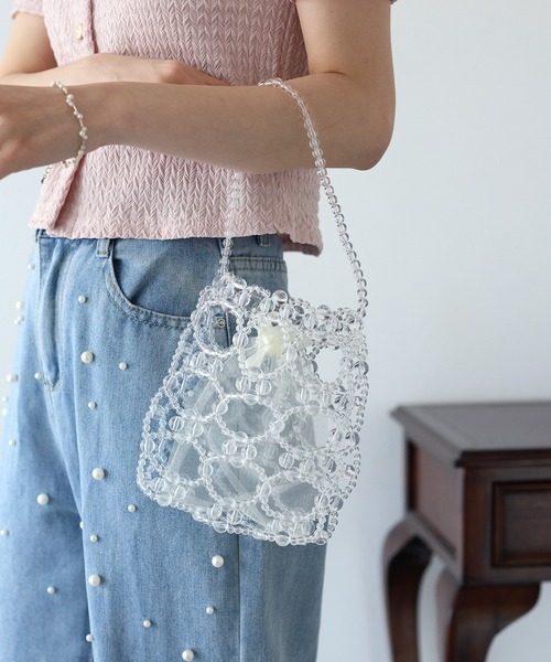 BLUEEAST(ブルーイースト)の「ビーズスクエアハンドバッグ(ハンドバッグ・レディース・シルバー/ホワイト/クリア・FREE)」の6枚目の写真