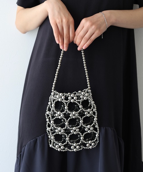 BLUEEAST(ブルーイースト)の「ビーズスクエアハンドバッグ(ハンドバッグ・レディース・シルバー/ホワイト/クリア・FREE)」の10枚目の写真