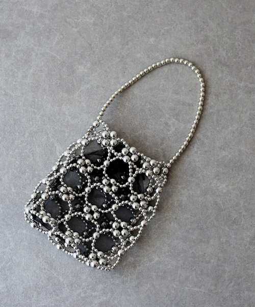 BLUEEAST(ブルーイースト)の「ビーズスクエアハンドバッグ(ハンドバッグ・レディース・シルバー/ホワイト/クリア・FREE)」の12枚目の写真